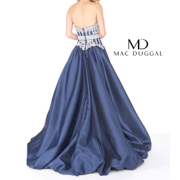 Mac Duggal Evening Dress - Picture 2 of 8